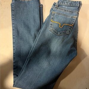 Kimes Ranch Betty 17